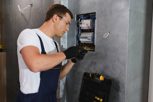 Best Circuit Breaker Repair  in Southgate, FL